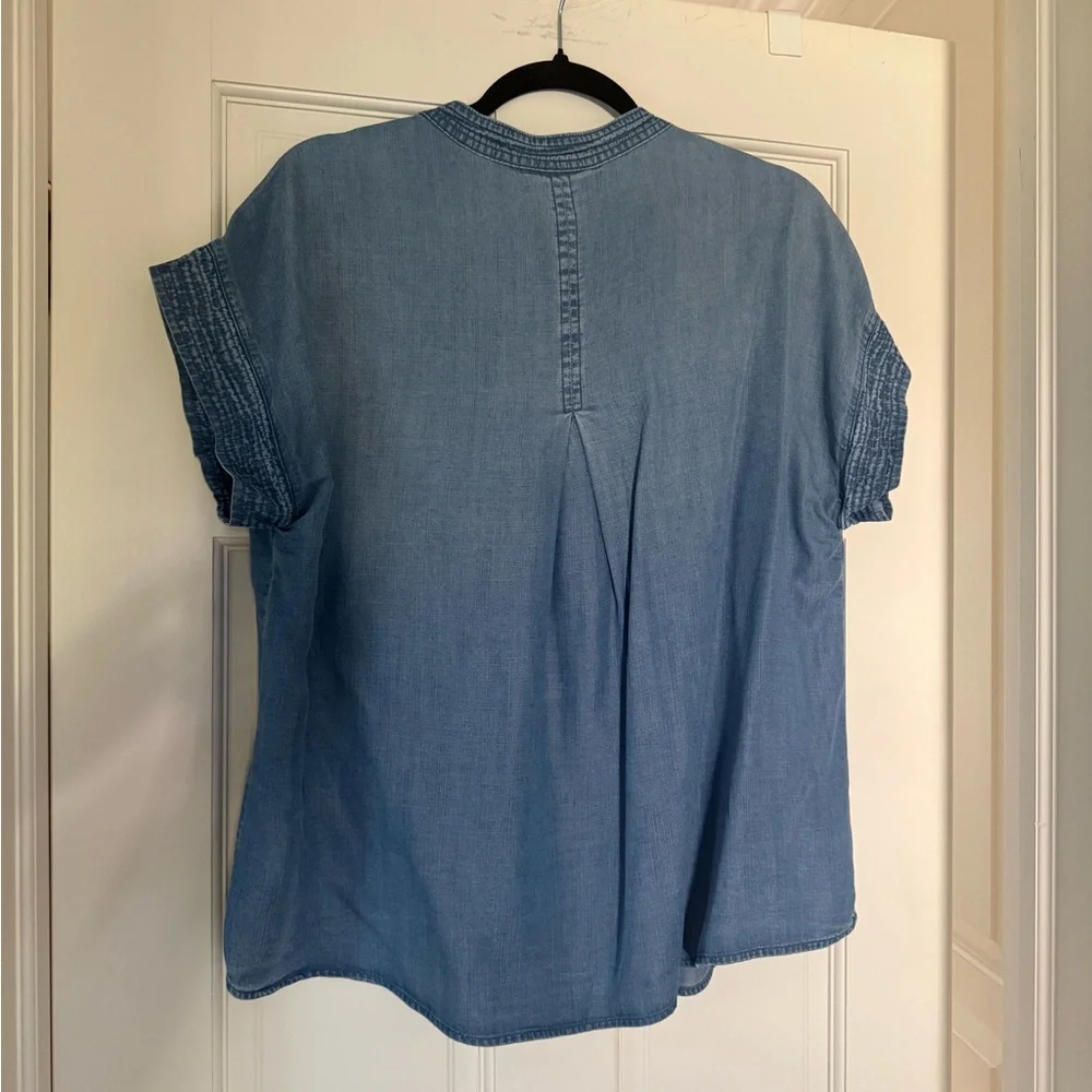 Cloth & Stone Soft Blue Button Down Shirt | Brand new - Picture 6 of 6